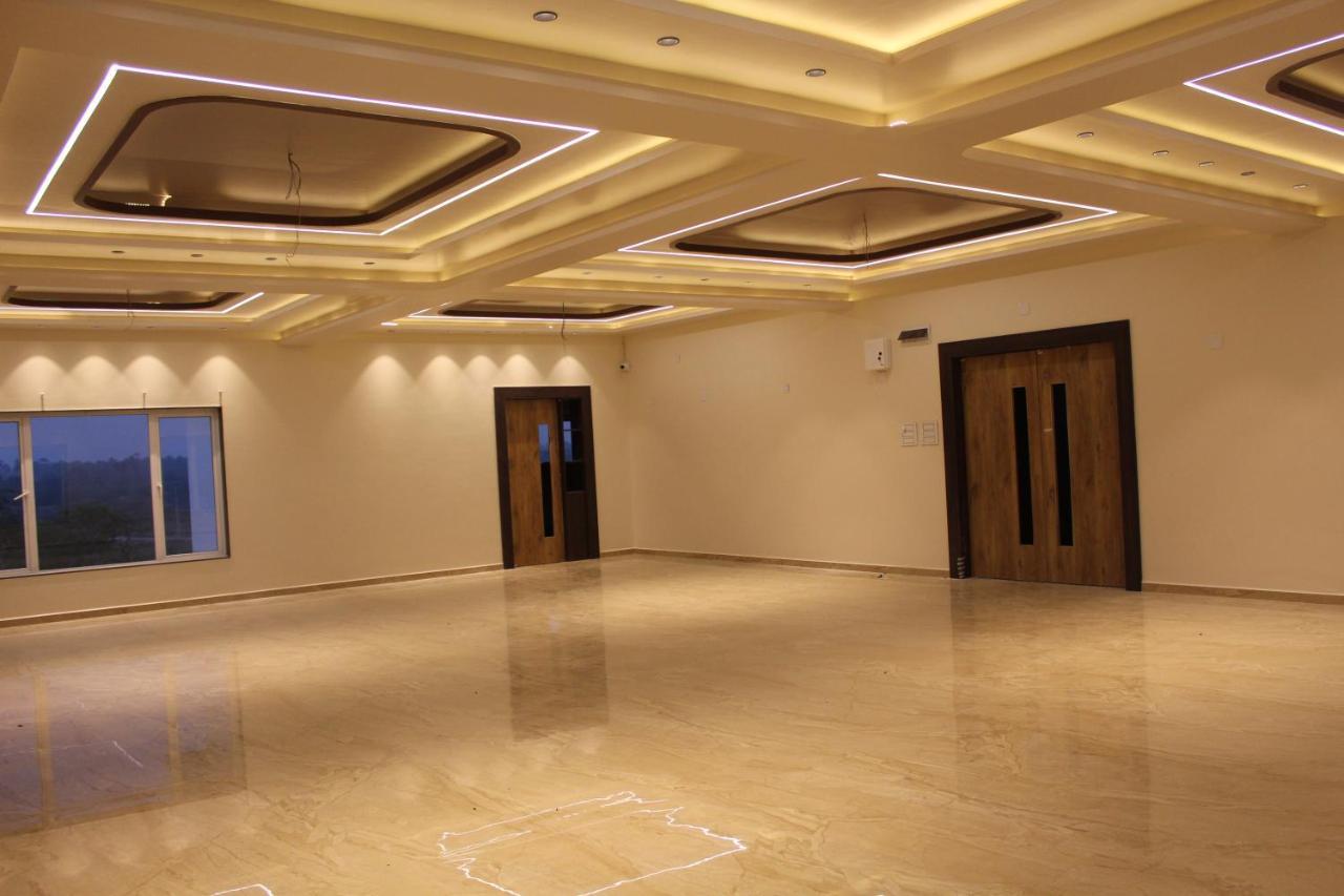 Flamingo Club And Resort Una 3 Km Away From Diu Check Post Exterior foto