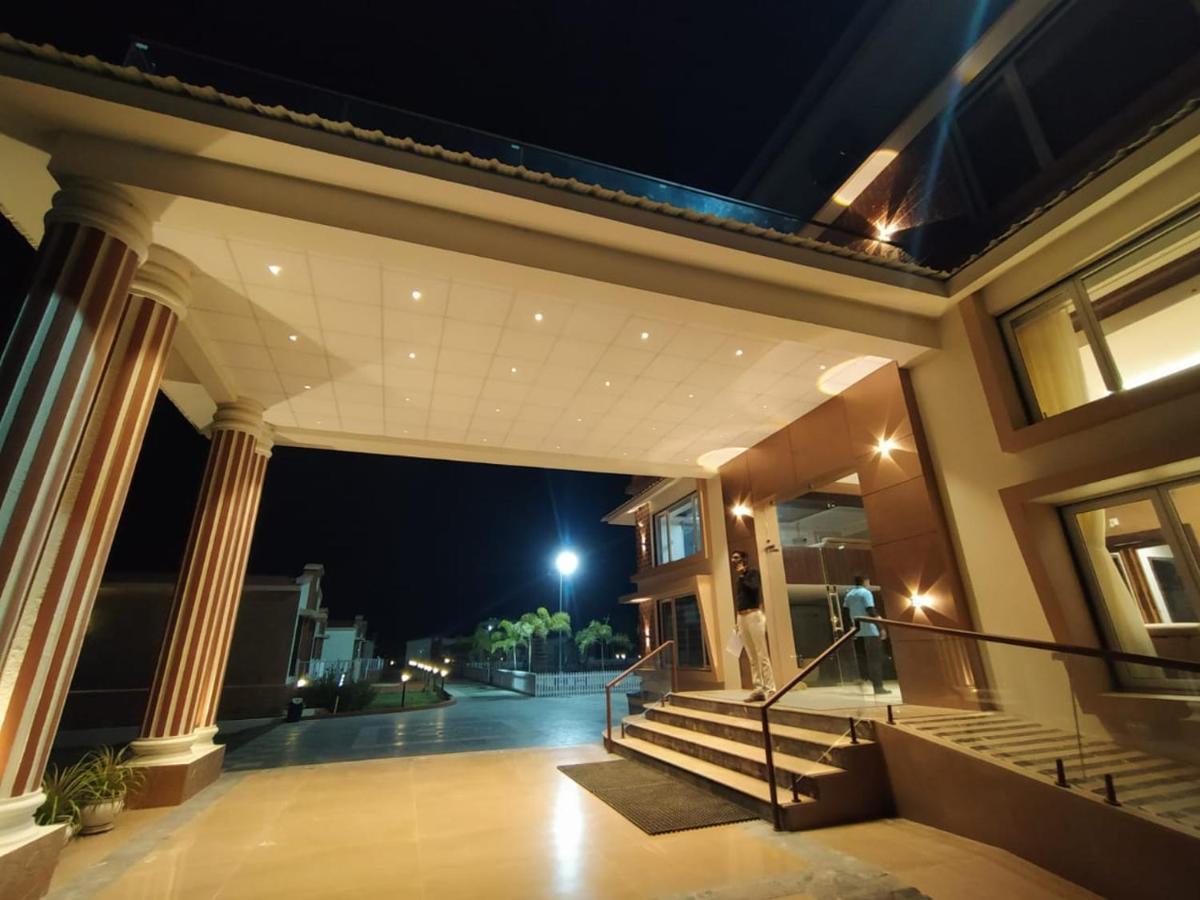 Flamingo Club And Resort Una 3 Km Away From Diu Check Post Exterior foto
