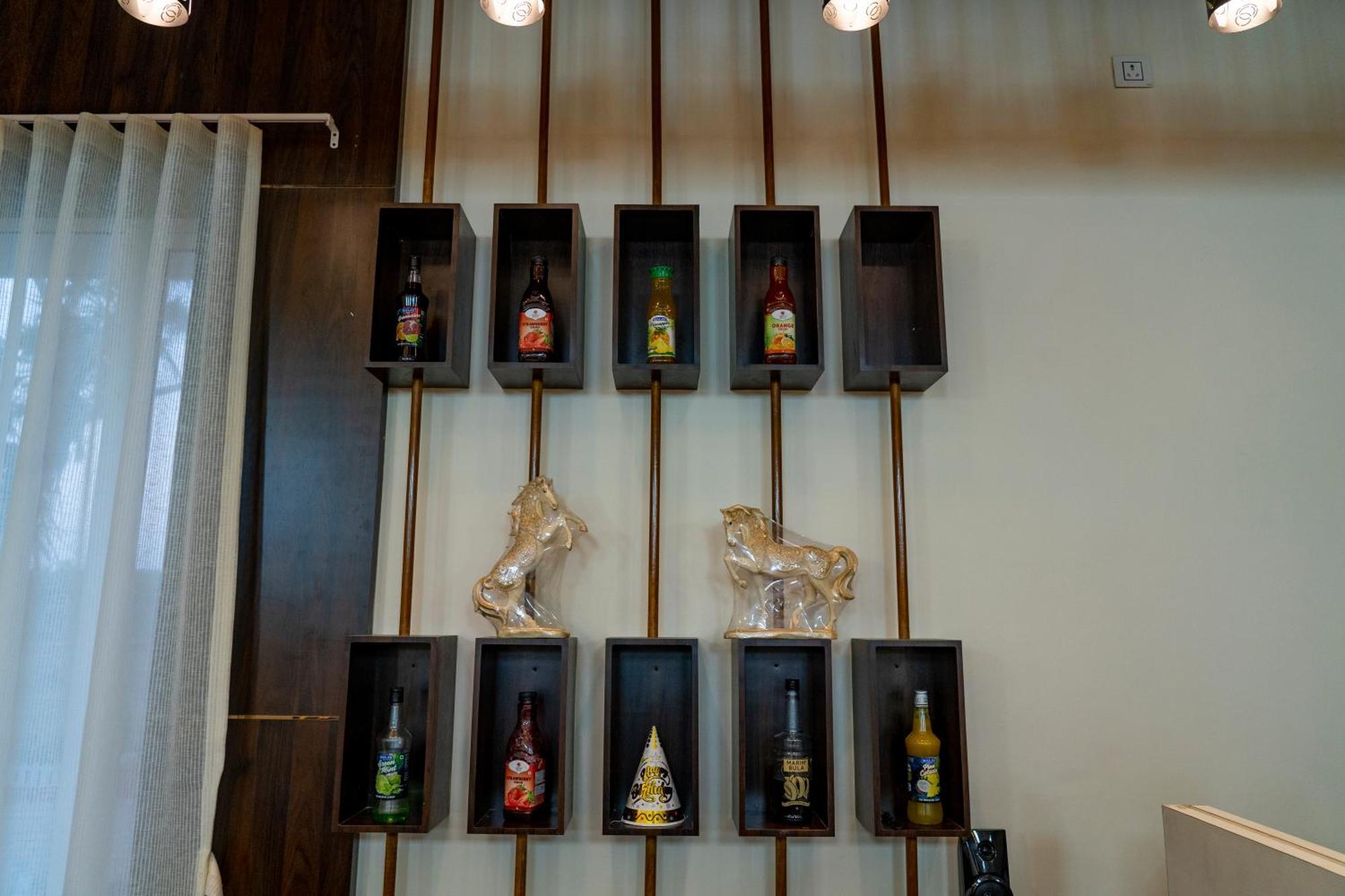 Flamingo Club And Resort Una 3 Km Away From Diu Check Post Exterior foto