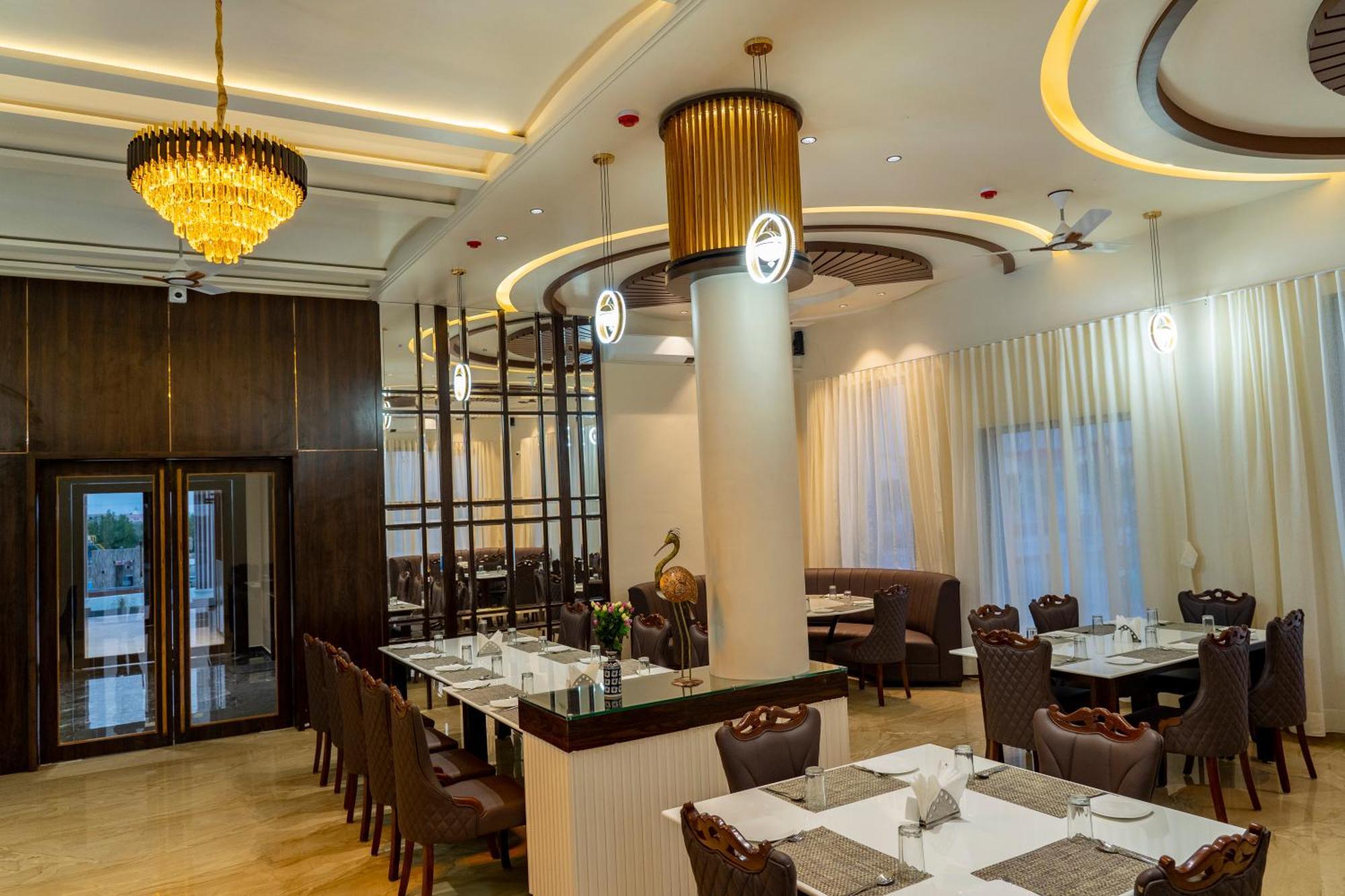 Flamingo Club And Resort Una 3 Km Away From Diu Check Post Exterior foto