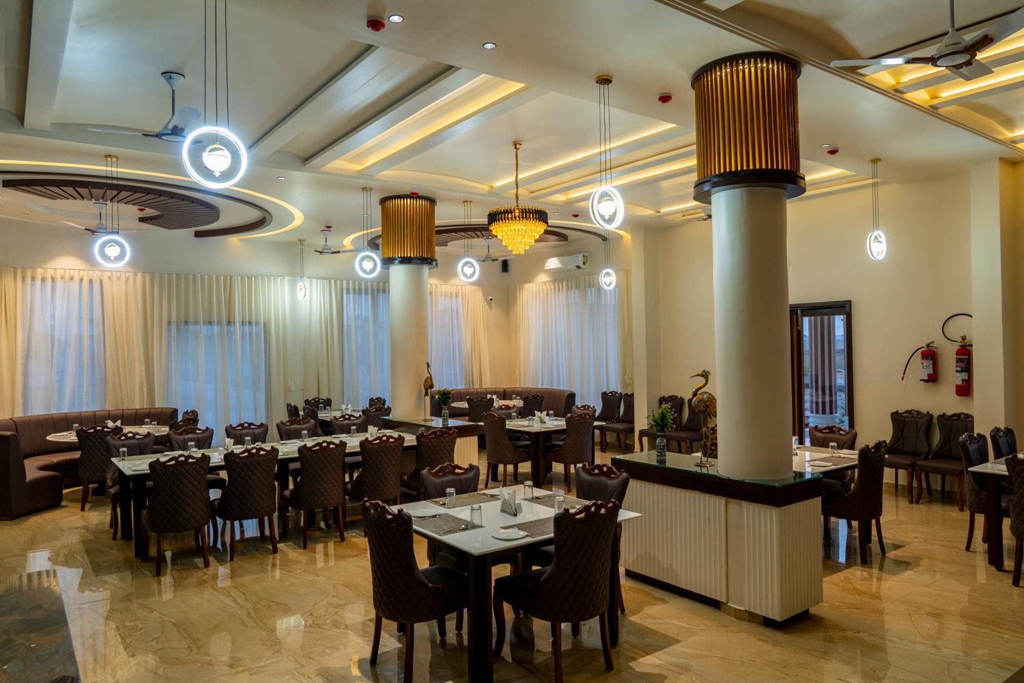 Flamingo Club And Resort Una 3 Km Away From Diu Check Post Exterior foto